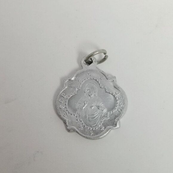 Vintage Jesus Religious Pendant Charm, Silver Tone Double Sided, Estate - Picture 4 of 8